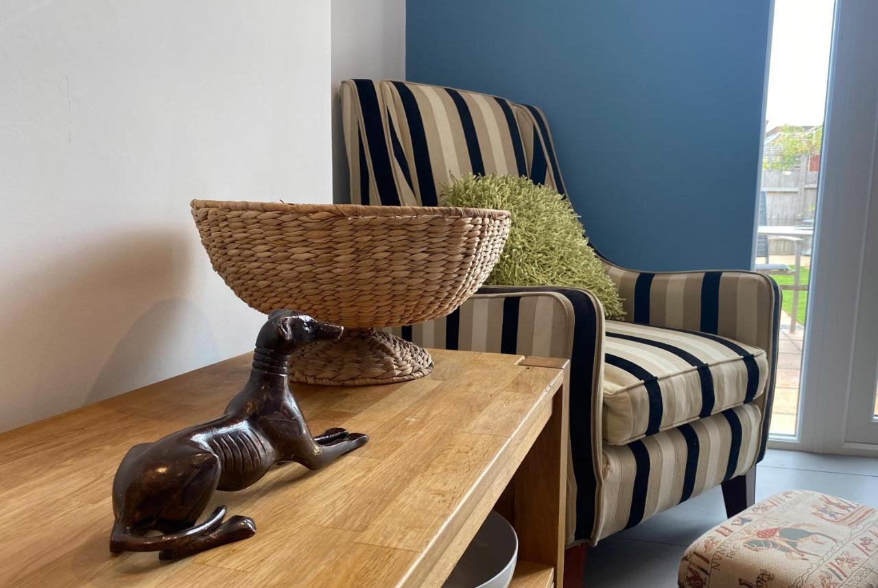 Charming 3 Bed House And Garden, Pet Friendly Villa Bournemouth Bagian luar foto